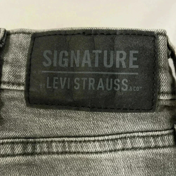 Levi’s Signature Black Label 38x30 Slim Straight Leg Gray Jeans - Picture 4 of 10